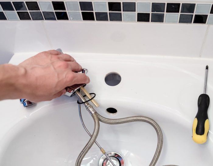 Les mesures à prendre pour le débouchage d’une canalisation sanitaire