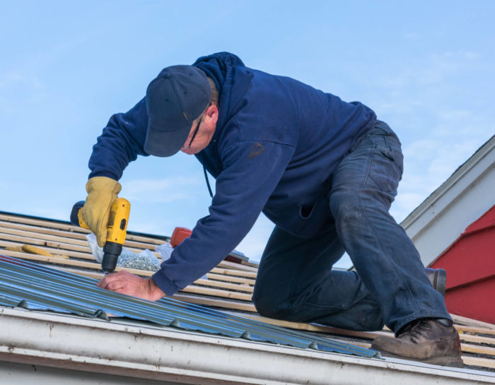 Conseils et astuces pour entretenir la toiture